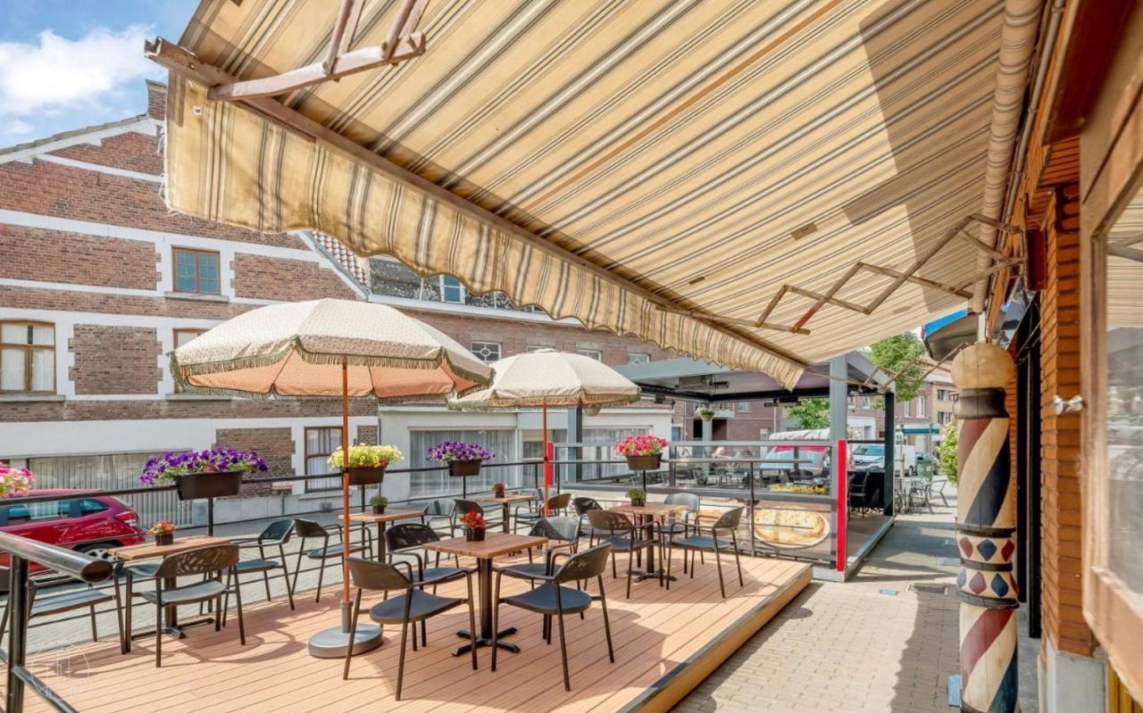 Bed and Breakfast Cafe Rene Борґлон Екстер'єр фото